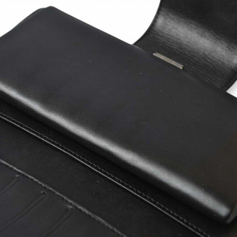 CHANEL Black Lambskin Leather Wallet - Picture 9 of 15